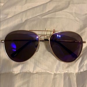 Aviator sunglasses
